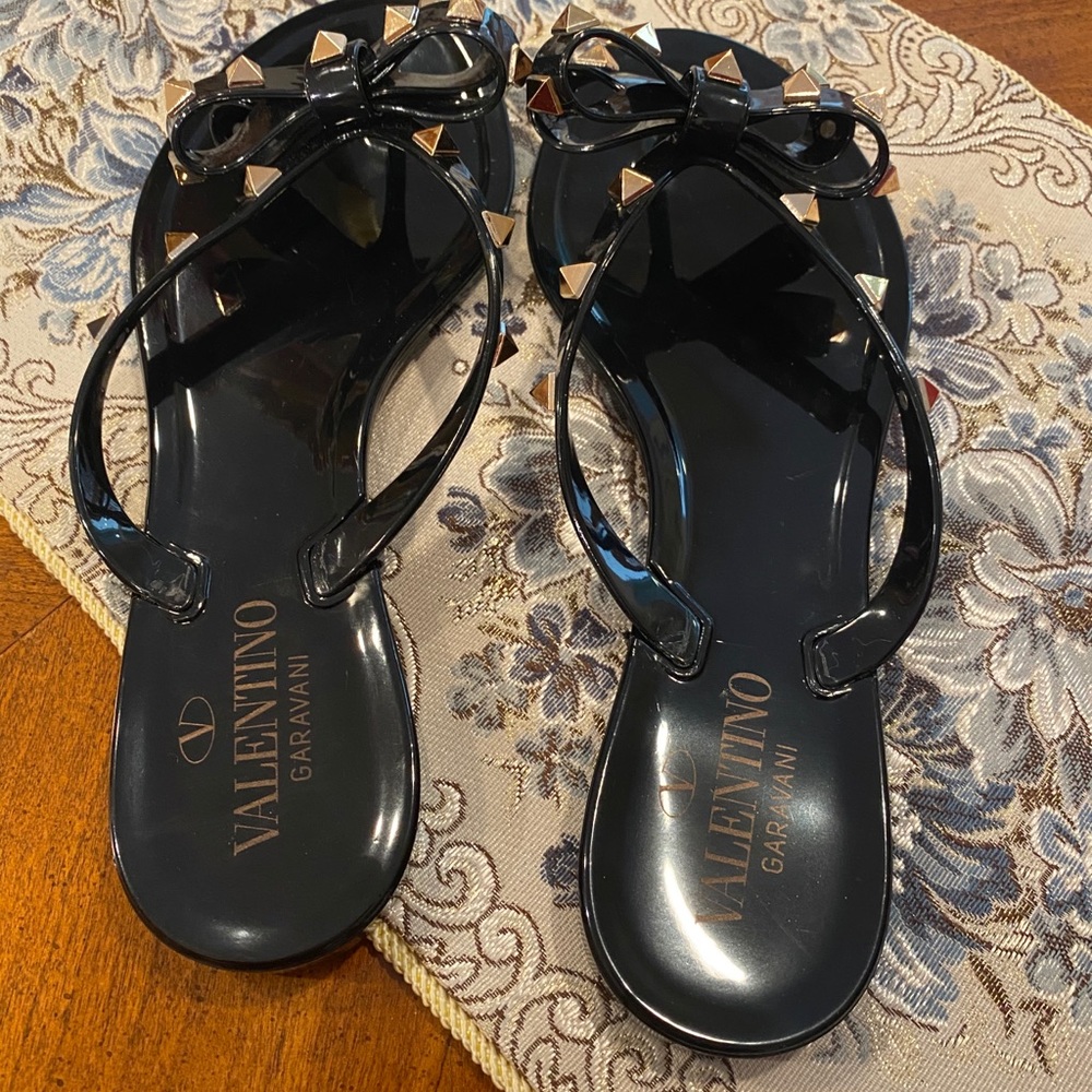 Valentino Garavani Rockstud Jelly Sandals